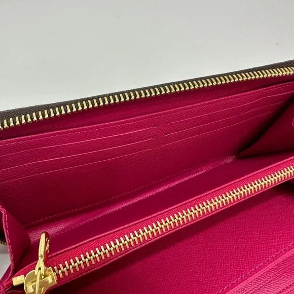 LOUIS VUITTON Monogram Vivienne Amusement Park Zippy Wallet - Picture 15 of 15